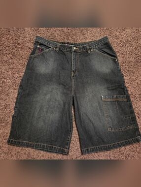 Vintage Men's Dark Wash Denim Cargo Shorts - Black/Charcoal Bugle boy